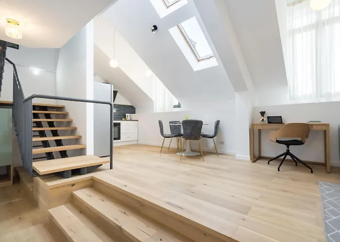 Апартаменты Luxury Lofts By Carmen Sylva
