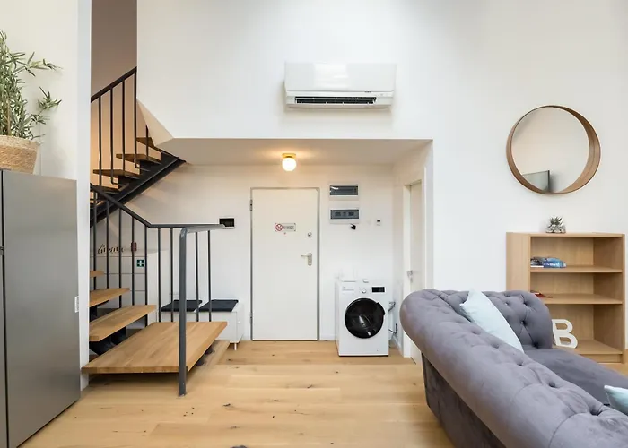 Апартаменты Luxury Lofts By Carmen Sylva *