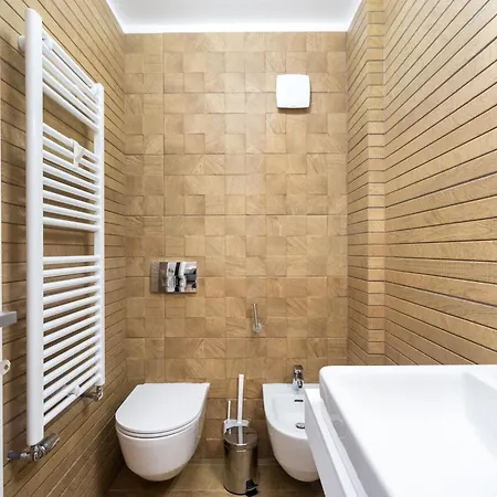 Luxury Lofts By Carmen Sylva *