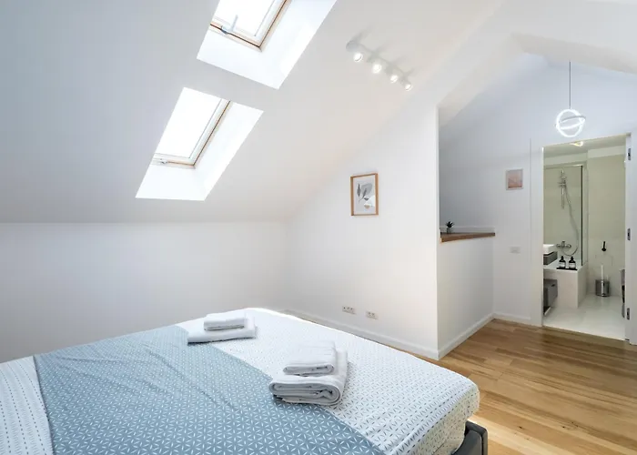 Luxury Lofts By Carmen Sylva *