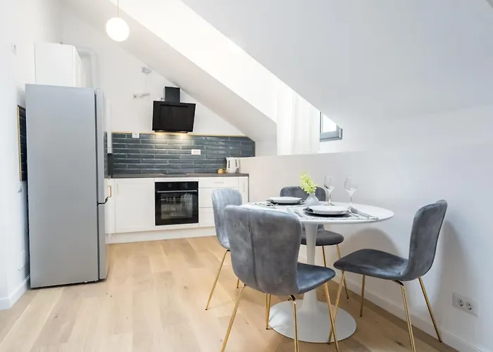 Luxury Lofts By Carmen Sylva *