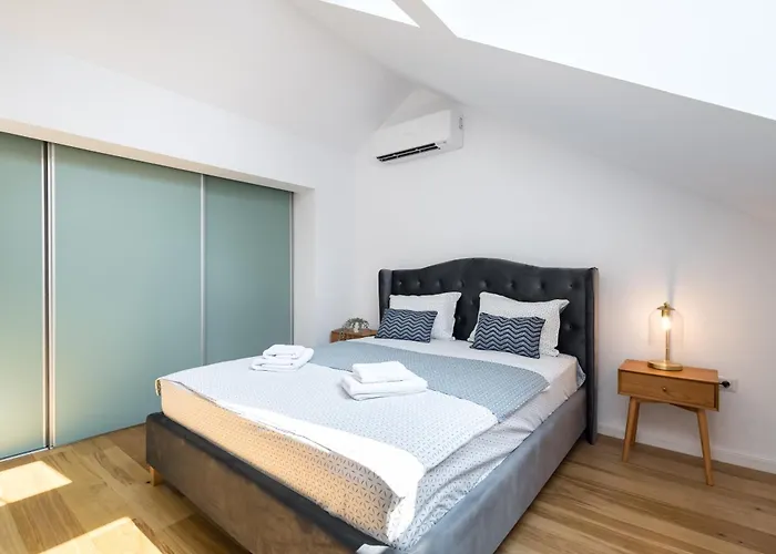 Luxury Lofts By Carmen Sylva Apartman *