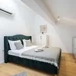 公寓 Luxury Lofts By Carmen Sylva *